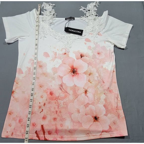 Noracora Women Shirt Size M Pink Preppy Lace Dainty Floral Classic Short Sleeves - Picture 4 of 8